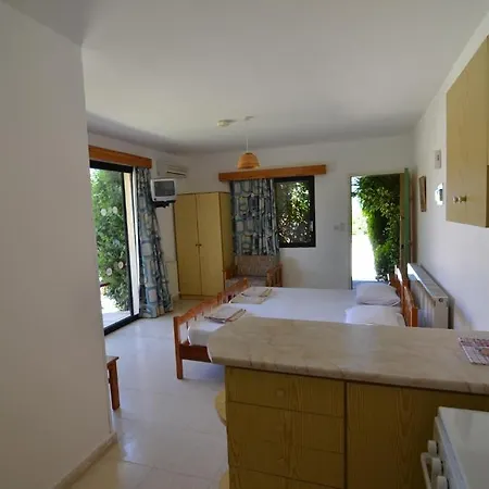 Aparthotel Chrysafinia