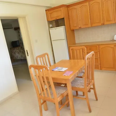 Aparthotel Chrysafinia 2*