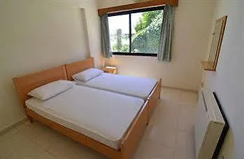 Aparthotel Chrysafinia Polis